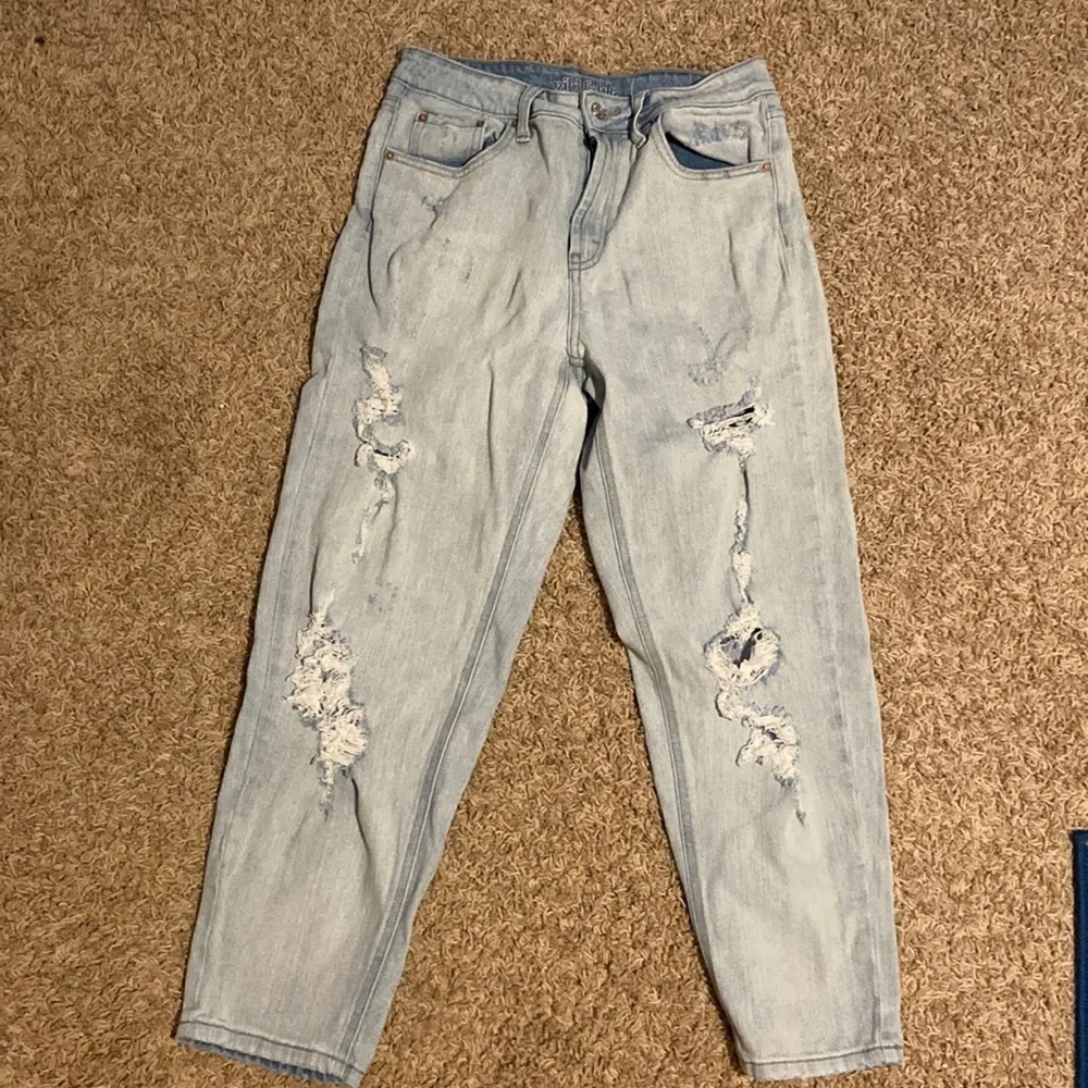 Wild Fable Mom Jeans - Picture 1 of 2